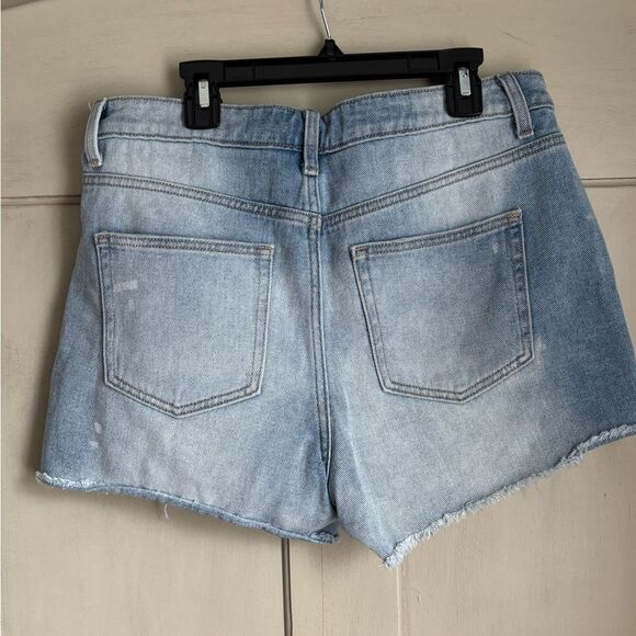 Denim Cut Off Style Shorts 8 Light Wash Distressed 8 - Picture 6 of 7